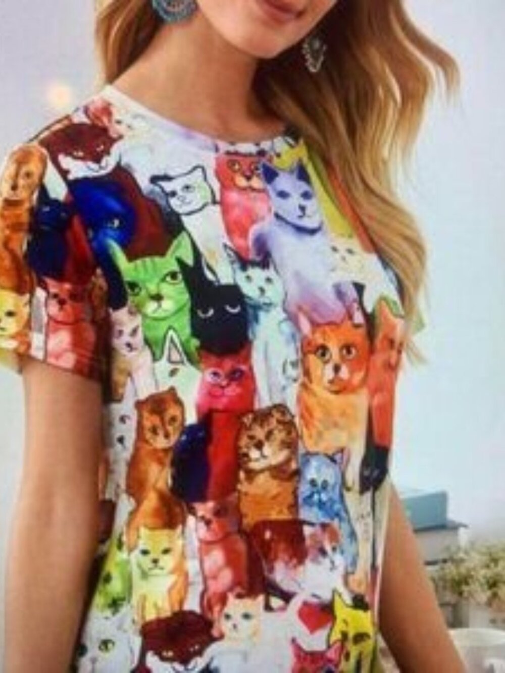 Ladies size XXL short sleeve Cat design shirt